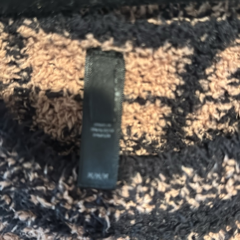 Skims 2pc Cozy Sherpa Outfit - Picture 5 of 5